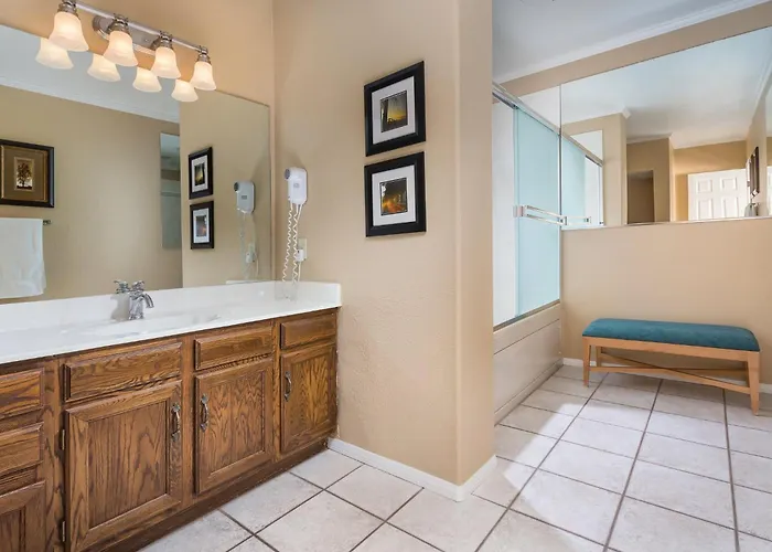 Wyndham Four 4br Holiday home *